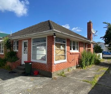 24 Mabey Road, Avalon - Photo 1