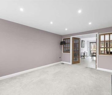 Shaftsbury Road, Epping, CM16 - Photo 1