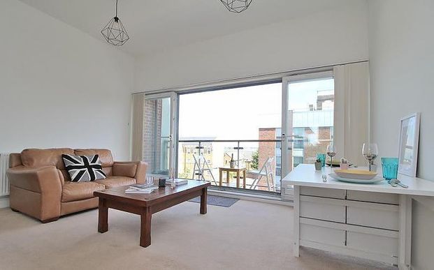 1 bedroom apartment to rent - Photo 1