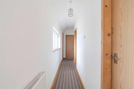 Churchill Close, Sturminster Marshall, Wimborne, Dorset, BH21 - Photo 2