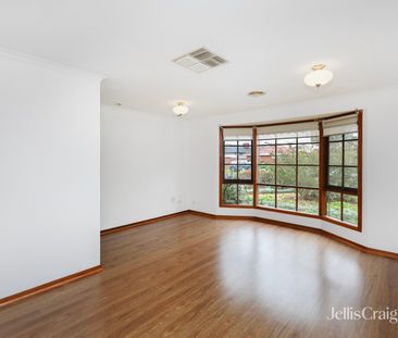 70 Alma Avenue, Altona Meadows VIC 3028 - House For Rent | Domain - Photo 3