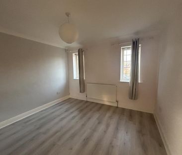 4 bedroom detached house to rent - Photo 5