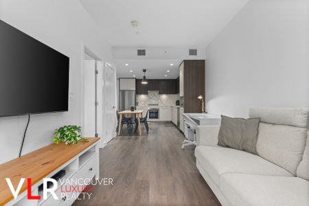 Condo in Coquitlam, BC - Photo 2