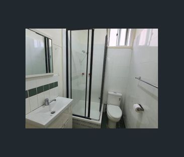 2 Bedroom in Wentworthville - Photo 5