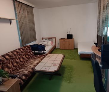 Pronájem pokoje 19 m², V. Volfa 1335, České Budějovice - Photo 2