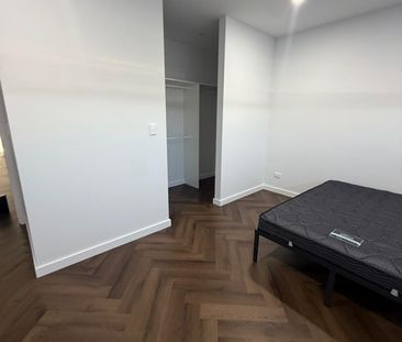 Merrylands West - Photo 4