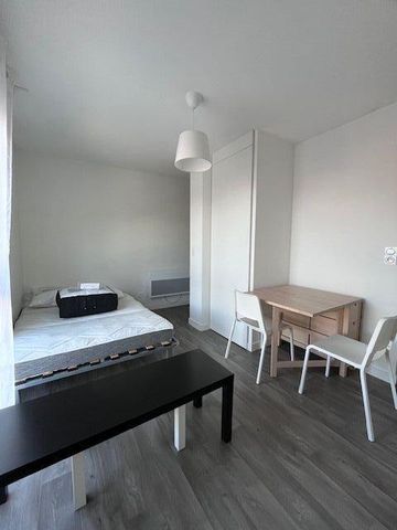 Location Appartement 1 pièce 22m² TROYES 10000 - Photo 5