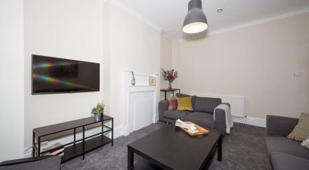 Room 2 – 26 Stanmore Road, Burley, Leeds, LS4 2RU - Photo 2