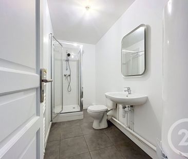 Location Appartement 1 pièce 31m² MELUN 77000 - Photo 3