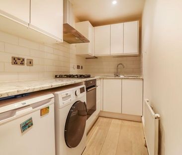 2 bedroom flat to rent - Photo 6