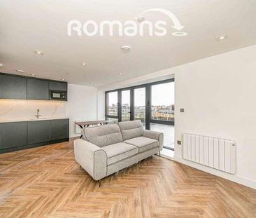 Vahi House, Market Place, Reading, Berkshire, RG1 - Photo 2