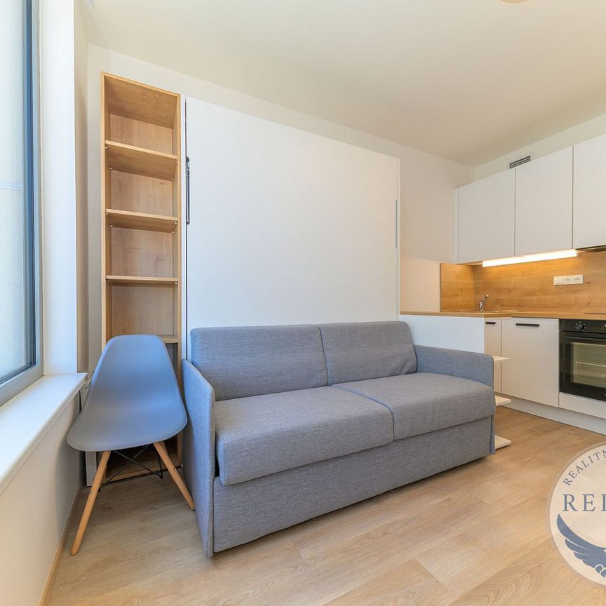 Pronájem bytu 1+kk 20 m² - Фото 1
