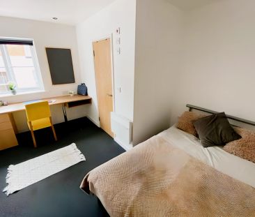 Superior Ensuite - Photo 6