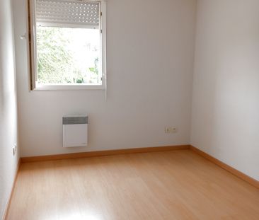 Location Appartement 2 pièces 49m² MARMANDE 47200 - Photo 4