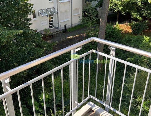 Top gelegen vor den Toren von Leipzig - 2 Zimmer, Balkon, Laminat, Bad mit Wanne, TG-Stellplatz! - Photo 1