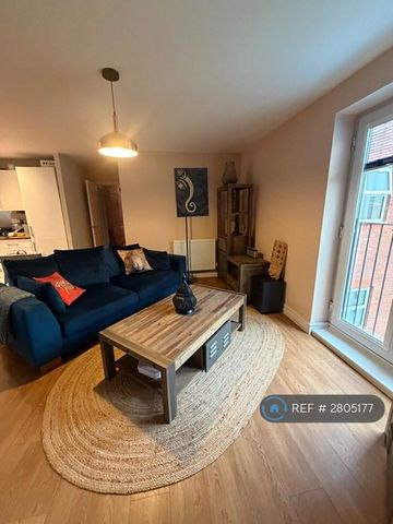 2 bedroom flat to rent - Photo 5