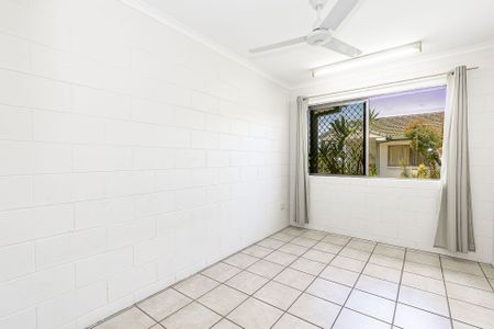 6/5 North Street, West End - Photo 2