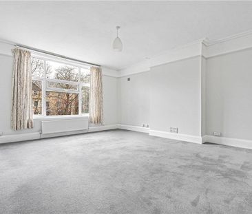 *Includes GAS & ELECTRIC* Spacious and well presented three bedroom... - Photo 5