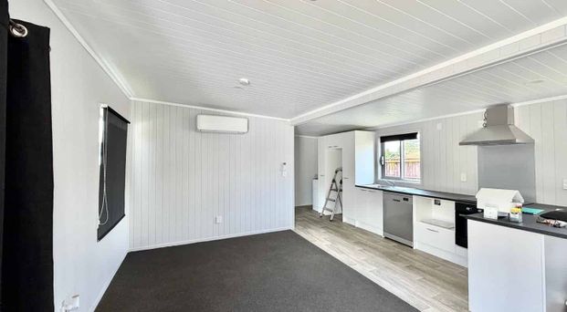 Hill Park, 3 bedrooms - Photo 1