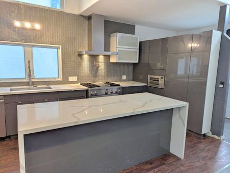 For Lease - 1046 Meredith Avenue, Mississauga, Ontario - Photo 5