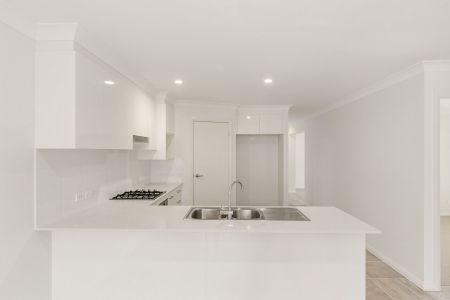 Low Maintenance Living - Photo 4