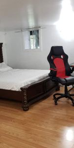 MÉTRO VERDUN, COLOC - LARGES CHAMBRES PRIVÉES, TOUT ÉQUIPÉ, WIFI, ÉLECTRICITÉ, etc. - Photo 3