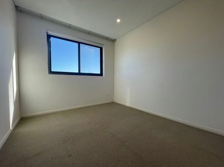Contemporary 2-Bedroom Apartment in the Heart of Arncliffe - Photo 5