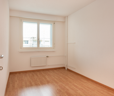 MODERNE UND HELLE WOHNUNG ZU VERMIETEN - Foto 5