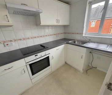 2 bedroom terraced house to rent - Photo 6