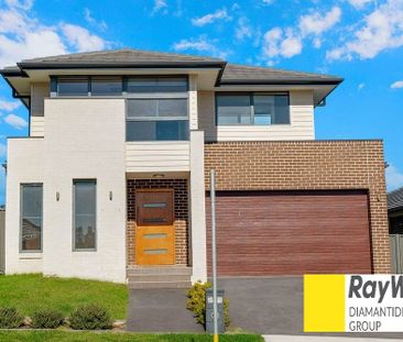 5 Bedroom Family Home in Jordan Springs - Photo 1