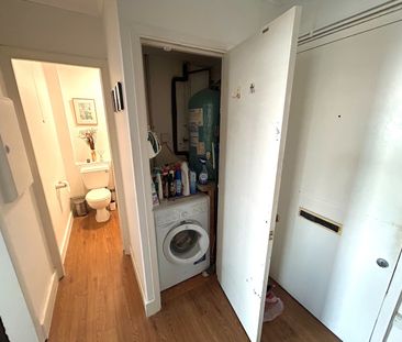 1 Bed Flat, London, SE8 - Photo 4