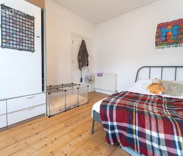 4 bedroom terraced house to rent - Photo 6