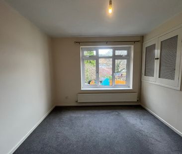 Pines Way, Radstock - Photo 4