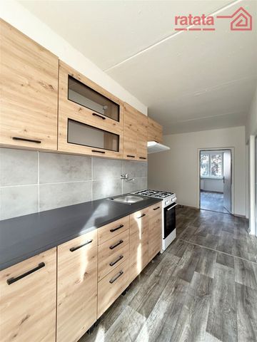 Pronájem bytu 3+1 77 m² - Photo 3