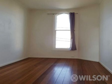 Spacious and Convenient 3 Bedroom Home - Photo 4