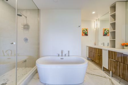 For Lease - 27 Sonic Way, Toronto, Ontario - Photo 3