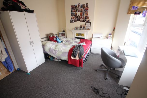 Inverness Place, Roath - Photo 1
