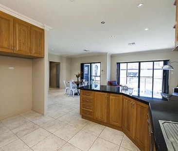 5/164 West Coast Highway, Scarborough WA 6019 - Photo 2
