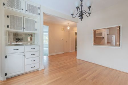 For Lease - 24 Douglas Crescent, Toronto, Ontario - Photo 4