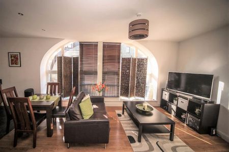 2 bedroom flat to rent - Photo 3