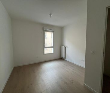 location Appartement T3 DE 71.35m² À ROUEN - Photo 6