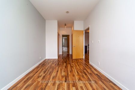 For Lease - 1005 King Street Unit# 917, Toronto, Ontario - Photo 2