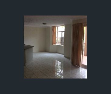 Convenient & Comfortable Living in Kedron! - Photo 1