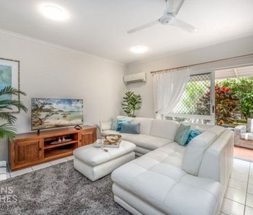 Trinity Beach Townhouse - Photo 2