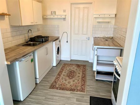 Studio to rent - Photo 5