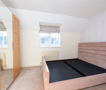 3 bedroom semi-detached house to rent - Photo 5