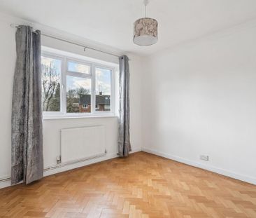 2 bedroom maisonette to rent - Photo 4