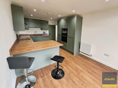 5 bedroom house to rent - Photo 2