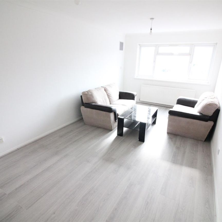 Deepwell Close, Isleworth - Photo 1