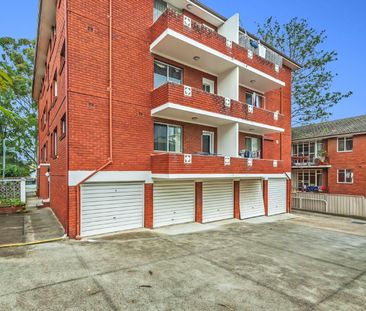 Bright & Convenient One-Bedroom Apartment for Lease in the Heart of... - Photo 6